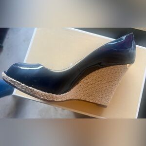 Michael Kors Keegan Wedge Sandals sz 10